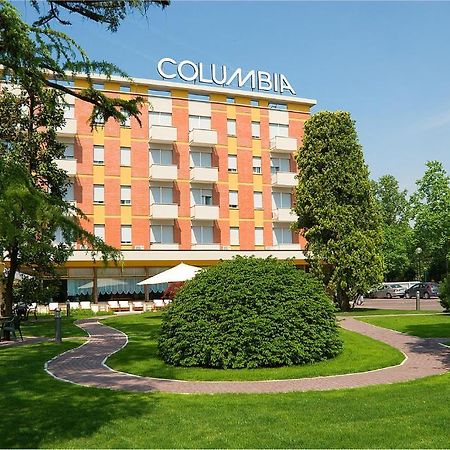 Hotel Columbia Terme アーバノ・テルメ エクステリア 写真