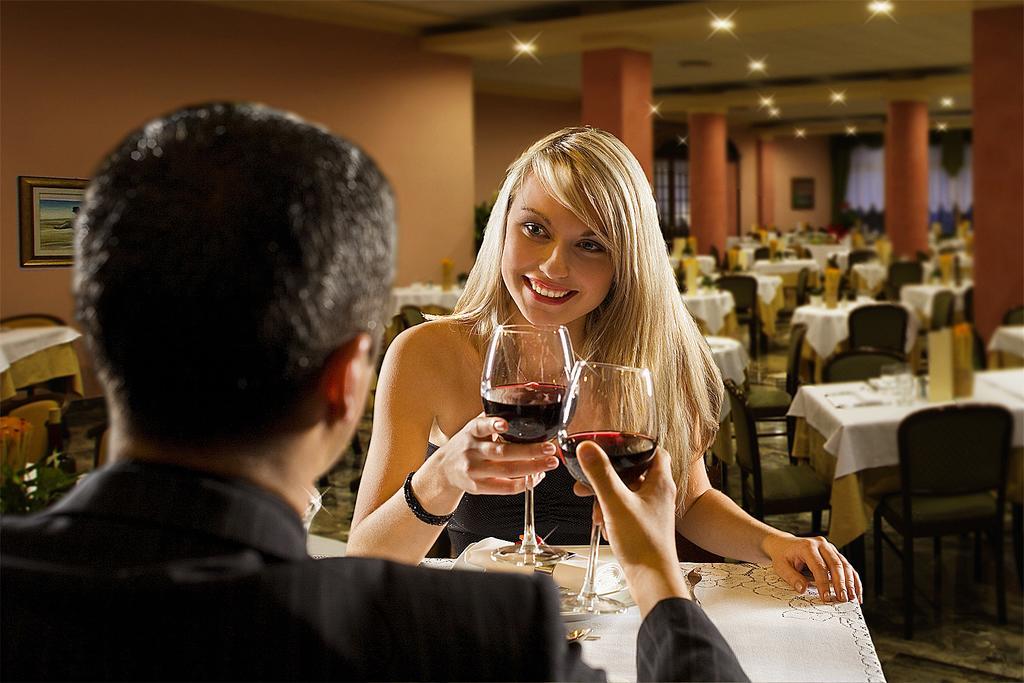 Hotel Columbia Terme アーバノ・テルメ エクステリア 写真