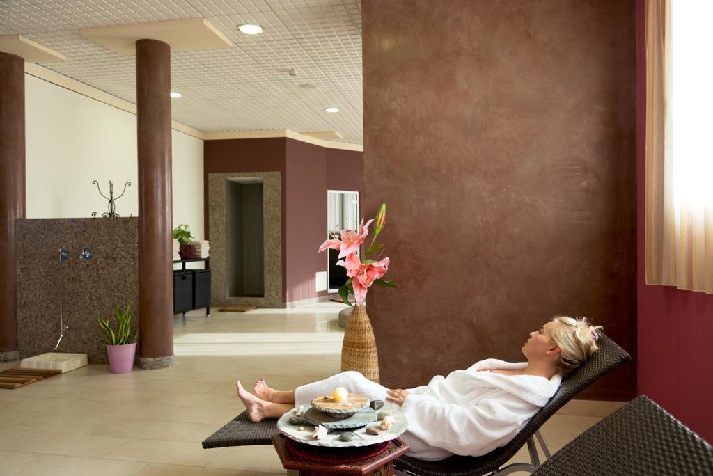 Hotel Columbia Terme アーバノ・テルメ エクステリア 写真