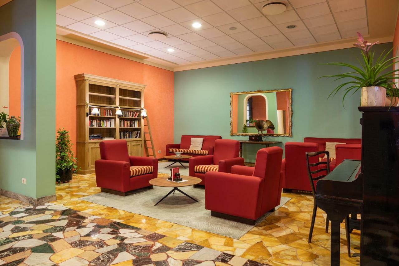 Hotel Columbia Terme アーバノ・テルメ エクステリア 写真