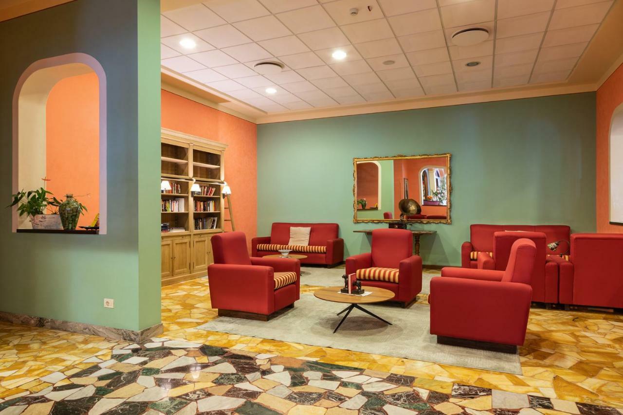 Hotel Columbia Terme アーバノ・テルメ エクステリア 写真